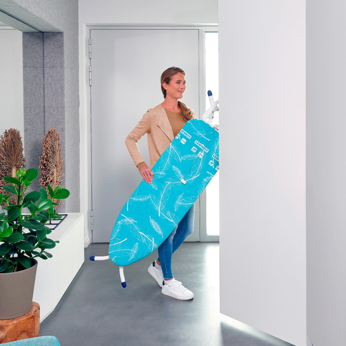 Гладильная доска Leifheit AirBoard Compact M, без электроподключения фото 3