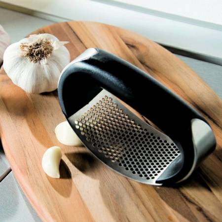 3 Пресс для чеснока Leifheit Proline фото 3